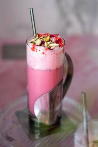 Rose Gulkand Thick Shake