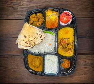 Veg Plain Thali