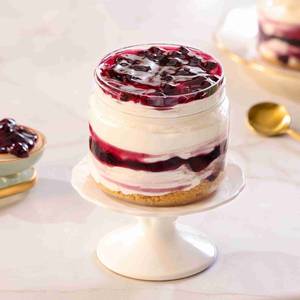 Blueberry Cheesecake Jar Eggless