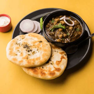Chole Kulche
