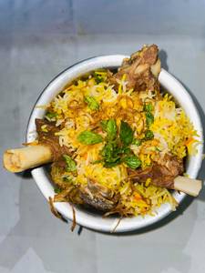 Tanatan Dum Biryani    