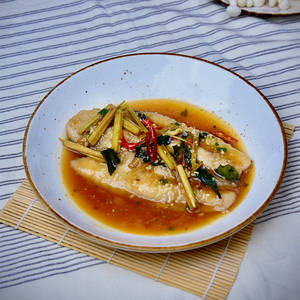 John Dory In Thai Lemon Garlic Steamed Fish