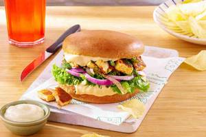 Tandoori Paneer Burger