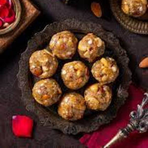 Nariyal Dryfruit Laddu