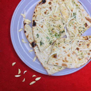 Cheese Garlic Naan