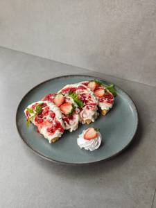 Strawberry Mascarpone Pancake