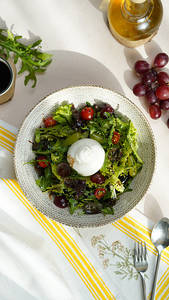 Burrata Salad