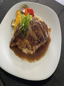 Grilled Chicken With Mashed Potato Sauteed Vegitables