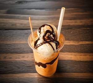 Cold Coffee With Vanilla Ice Cream
