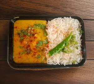 Kadhi pakoda + rice