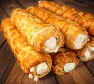 Cream Roll
