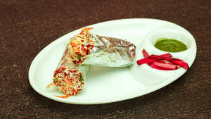 Schezwan Chicken & Cheese Roll