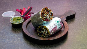 Barbeeue Paneer & Cheese Roll