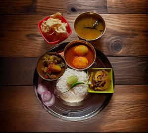 Egg Thali
