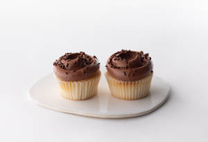 Eggless Vanilla with Chocolate Buttercream Cupcake - Pack of Two
