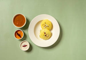 2 pcs Kanjivaran Idli