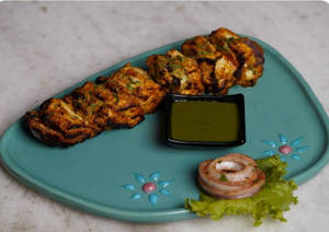Paneer Chilly Garlic Tikka
