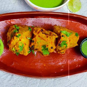 Lahori Aloo Tikka Masala