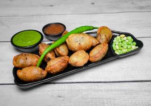 Lili Tuver Na Lehsuniya Ghughra [Kachori]