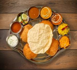 Deluxe  Thai Combo 2 Pic Thali