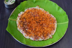Pudi Onion Uttapam