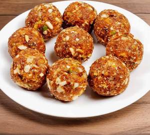 Dry Fruit Laddu