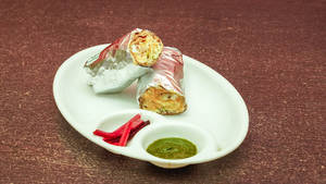 Crispy Chicken & Cheese Roll