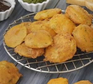 Aloo Pakoda 15 pcs.