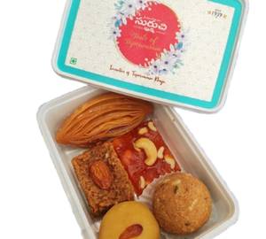 Assorted Sweets Of Traditional And Halwa And Milk Sweets 250Grms