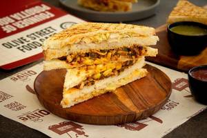Chicken Old Madras Grilled Sandwich