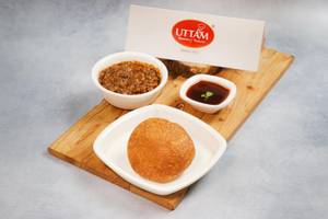 Kachori With Channa (1pcs)