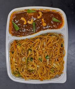 Thai Noodle & Kungpow Chicken