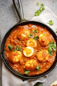 Egg boiled tomato 