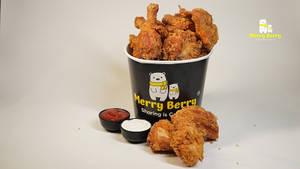 Family Chicken Bucet [ 8 Pcs]