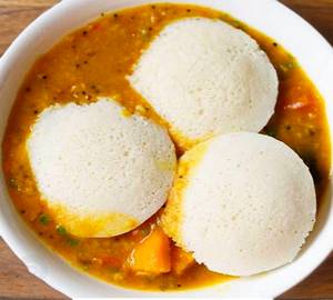 Idli (4 psc)