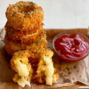 Cheesy Onion Ring