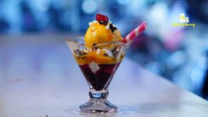 Merry Berry Mango Sundae