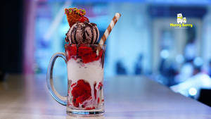 Red Velvet Choco Sundae