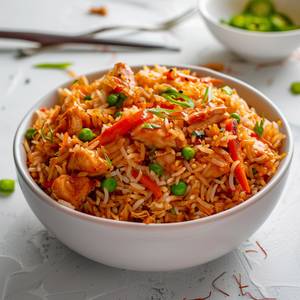 Chicken Schezwan Fried Rice ( 300 ML )
