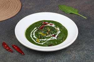 Palak Chicken Curry