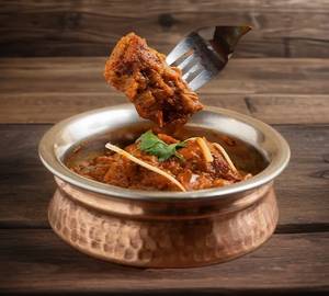 Authentic chicken handi