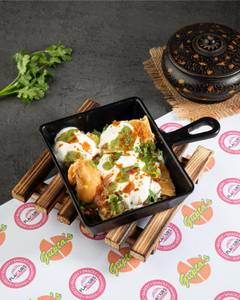 Samosa Chaat [per Pc.]