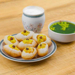 Gol Gappe (suji)(6 Pcs)