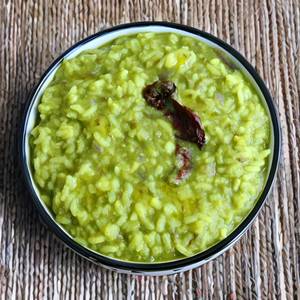 Butter Dal Palak Khichdi