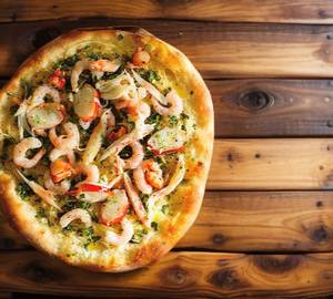 Seafood Pizza