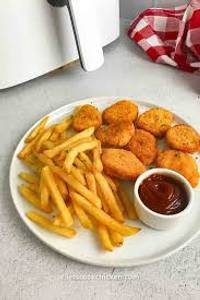 Chicken Nuggets [5 Pcs] + French Fries ( Small)                      
