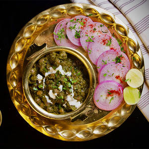 Chole Te Palak Di Sabzi