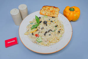 Veg Pasta Alfredo