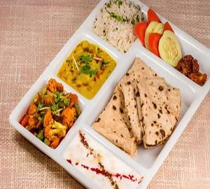 Regular Thali +Dahi
