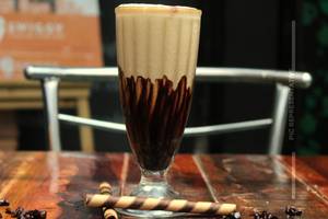 Cold Coffee With Vanilla Ice Cream